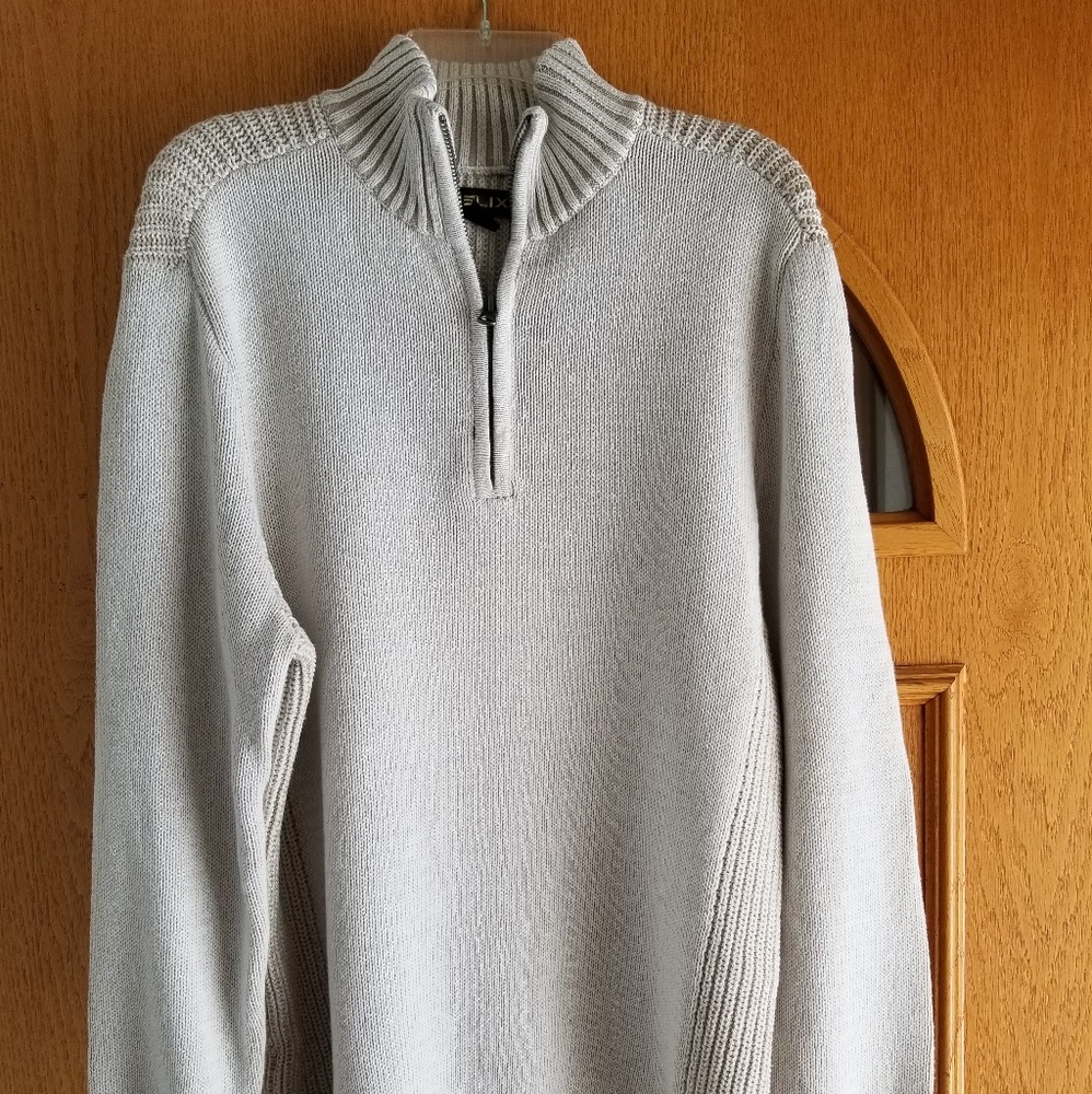 Helix Men's Mock Neck Sweater SMALL